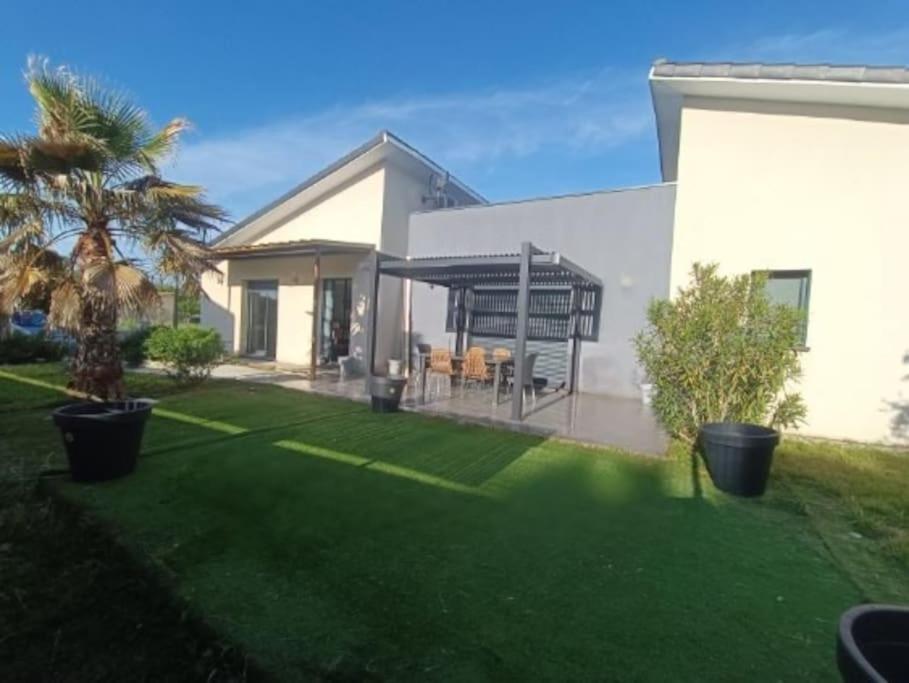 Villa Des Rives Du Tarn Avec Jacuzzi Montans ภายนอก รูปภาพ